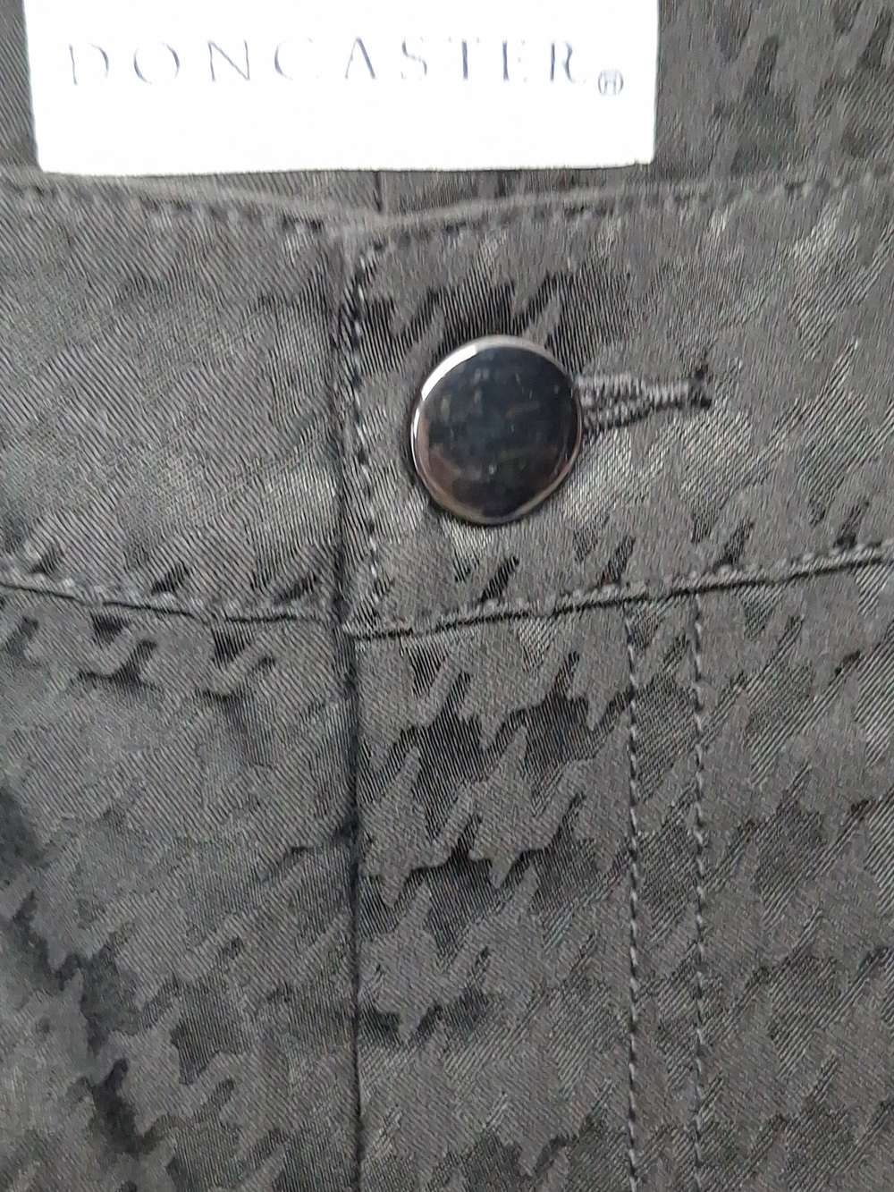 NWT Reg. Price $335 Doncaster Womens size 12M Black Houndstooth Dress Pants